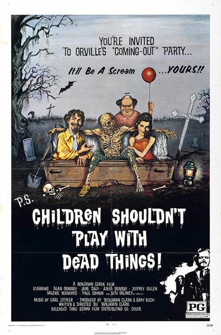 Постер Трупы детям не игрушка 1972