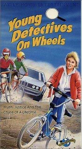 Постер Young Detectives on Wheels
