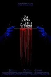 Una sombra en el brillo del nácar постер
