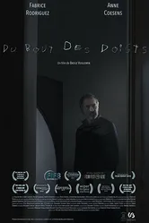 Du bout des doigts 2015 постер