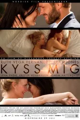 Поцелуй меня 2011 постер