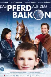 Лошадь на балконе 2012 постер