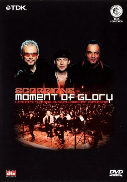 Постер The Scorpions: Moment of Glory (Live with the Berlin Philharmonic Orchestra)