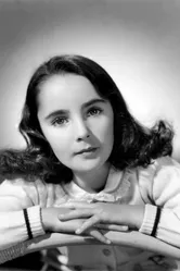 Каждую минуту рождается человек 1942 постер