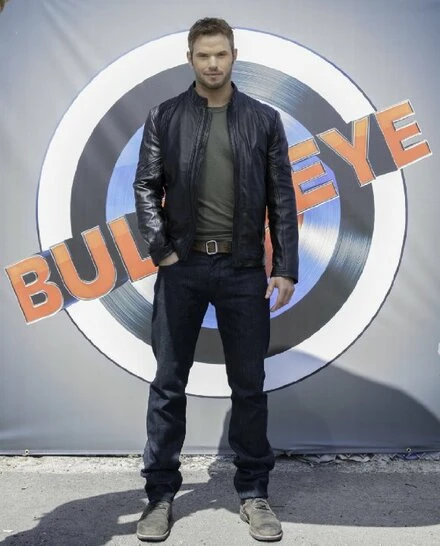 Постер Bullseye 2015