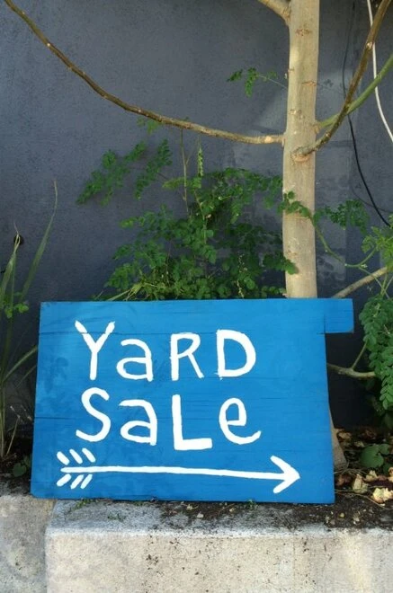 Постер Yard Sale 2014