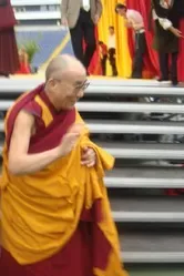 Kommt ein Gott auf Besuch... Der Dalai Lama in Frankfurt постер