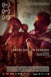 Entre Nós, Um Segredo постер