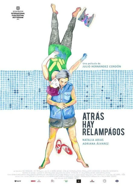 Постер Atrás hay relámpagos