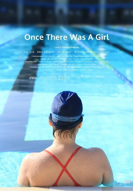Постер Once There Was a Girl
