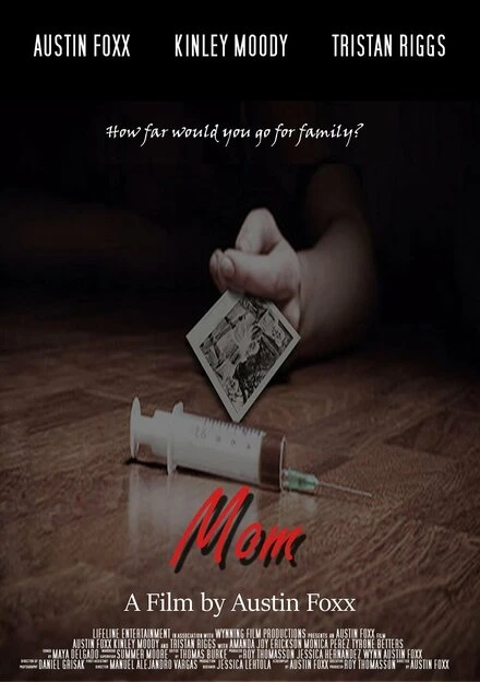 Постер Mom 2019, США, короткометражка