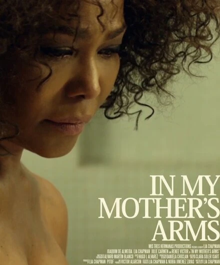 Постер In My Mother's Arms