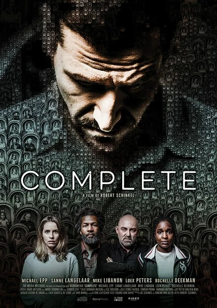Постер Complete