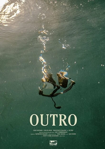 Постер Outro