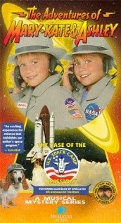Постер The Adventures of Mary-Kate & Ashley: The Case of the U.S. Space Camp Mission