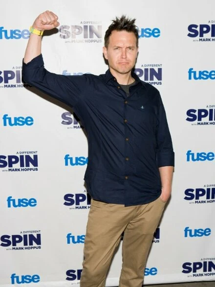 Постер A Different Spin with Mark Hoppus