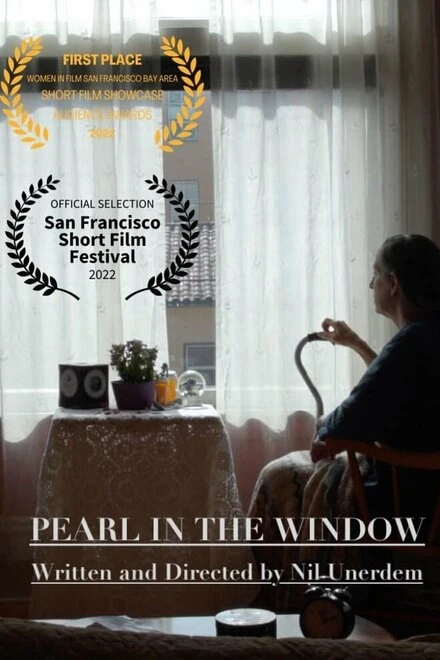 Постер Pearl in the Window