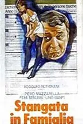 Удар по семье 1976 постер