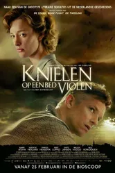 Knielen op een bed violen постер