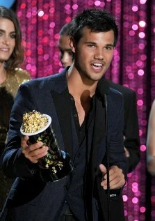 Постер Церемония вручения премии MTV Movie Awards 2012 2012