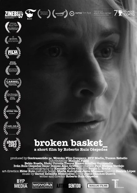 Постер Broken Basket