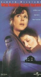 Постер Когда опасность проводит тебя до дома 1997