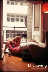 Уходя 2012 постер