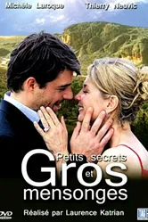 Petits secrets et gros mensonges постер
