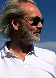 Фото Джек Хьюс
