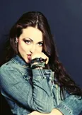 Фото Alyssa Lee Lewis