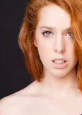 Фото Михаэлла Кэхэн