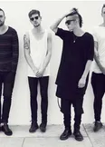Фото The 1975