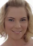 Фото Энджи Кокс