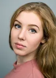 Фото Marisa Roper